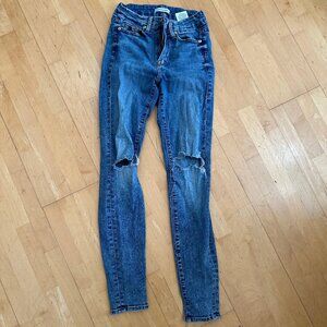 Good American Good Legs Skinny Jeans | Size 0
